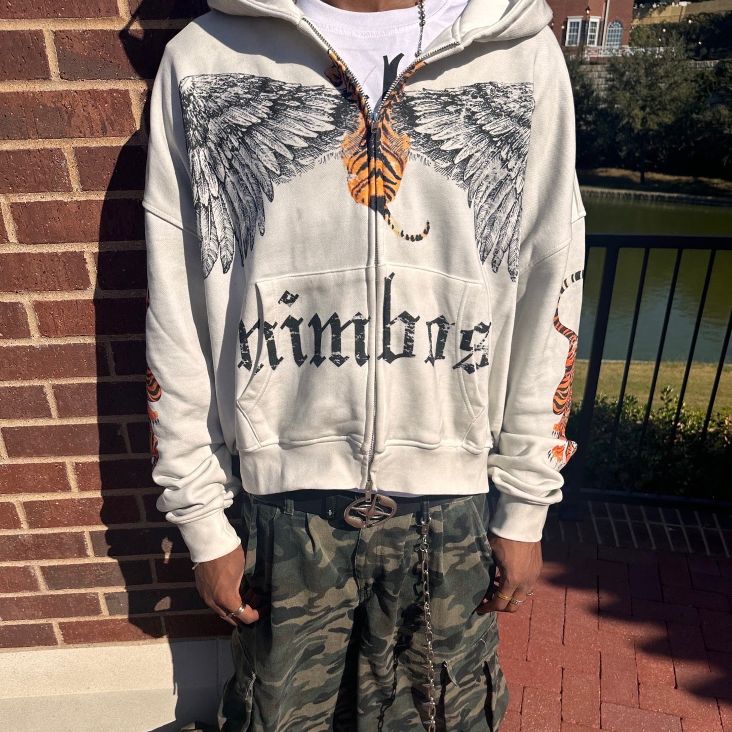 TIGER-WING ZIP-UP